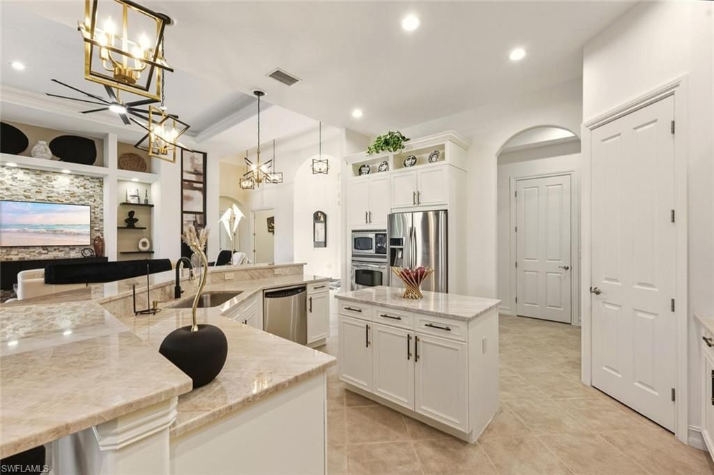 Interior, Kitchen, Pendant Lights, Recessed Lighting, Stainless Steel Appliances