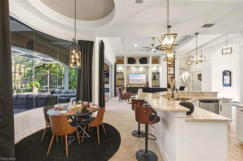 Dining room, Interior, Kitchen, Living room, Pendant Lights, Recessed Lighting