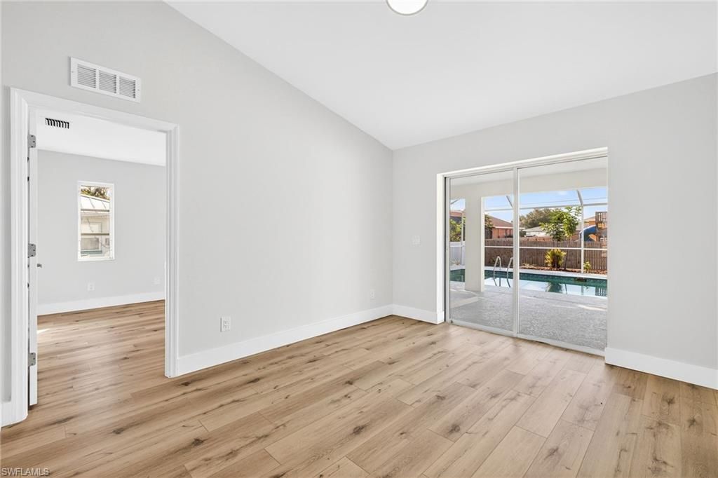 Empty room, Interior, Wood Texture Flooring