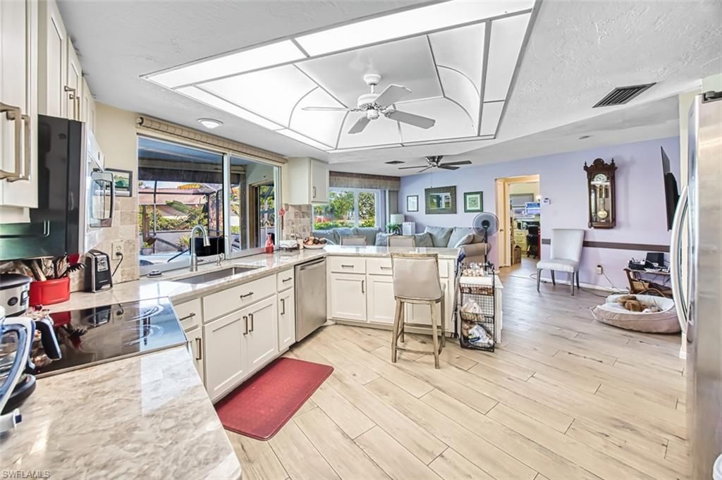Interior, Kitchen, Wood Texture Flooring