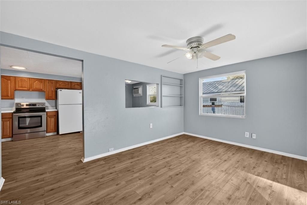 Empty room, Interior, Kitchen, Recessed Lighting, Wood Texture Flooring