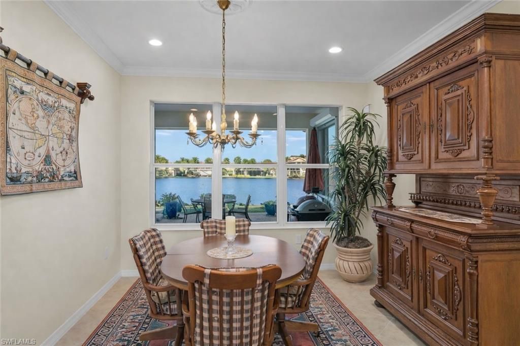 Chandelier, Dining room, Interior, Recessed Lighting, Water