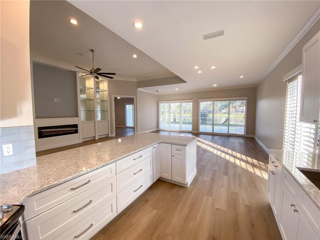 Interior, Kitchen, Recessed Lighting, Wood Texture Flooring
