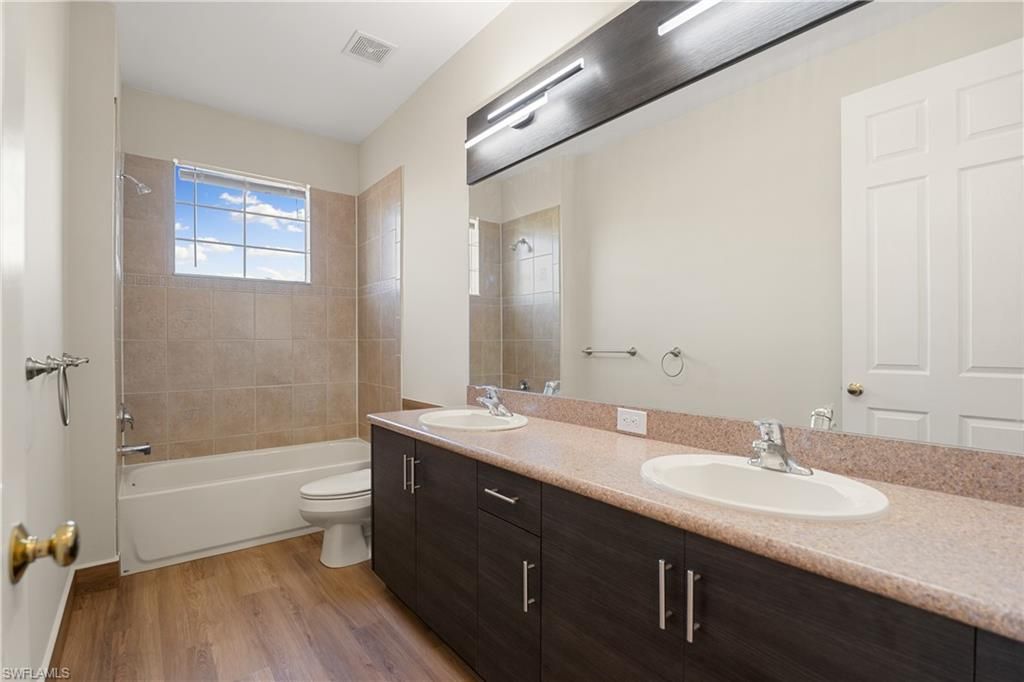 Bathroom, Dual Sink Vanities, Interior, Wood Texture Flooring
