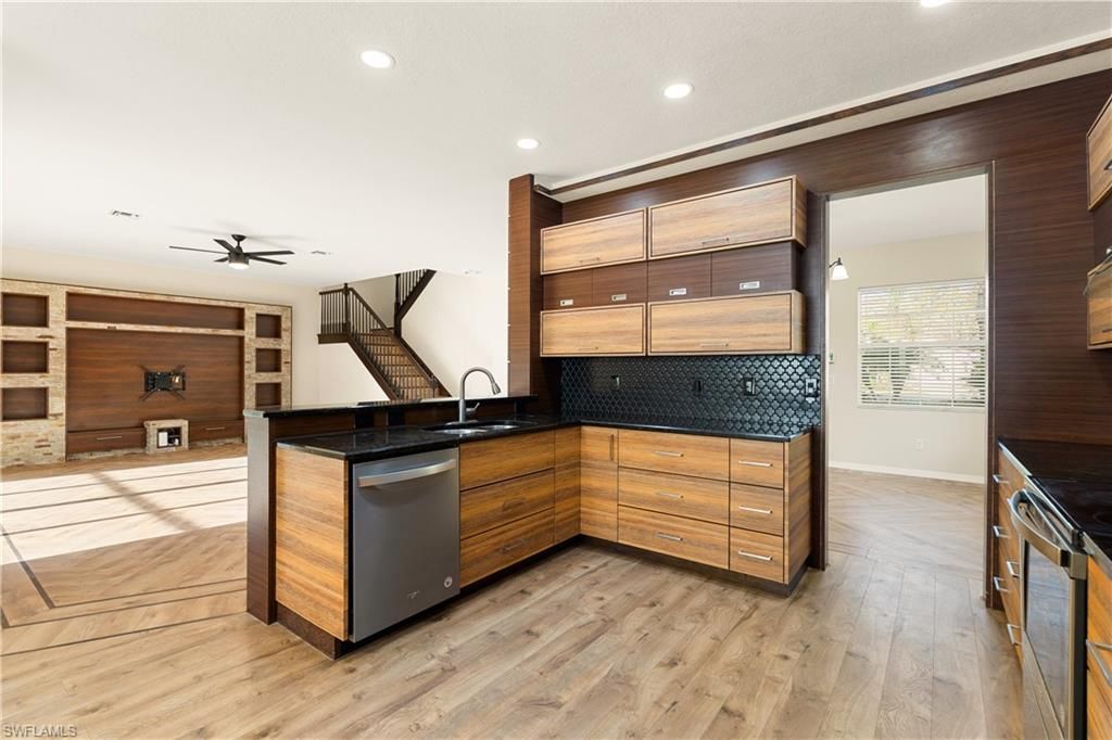 Interior, Kitchen, Recessed Lighting, Wood Texture Flooring