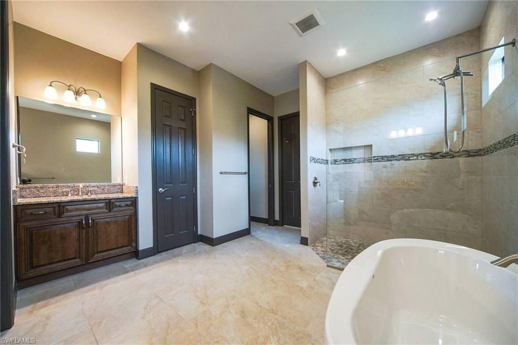 Bathroom, Dual Sink Vanities, Free Standing Baths, Glass Shower, Interior, Recessed Lighting