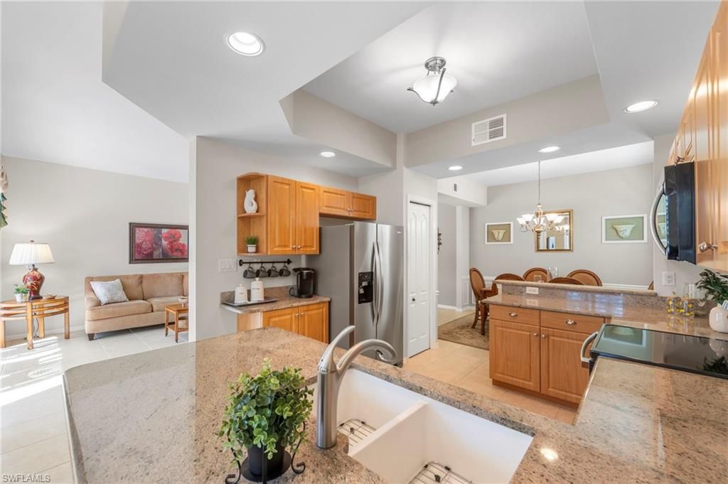 Chandelier, Dining room, Interior, Kitchen, Living room, Recessed Lighting, Stainless Steel Appliances