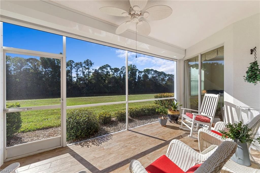 Interior, Sun Room, Wood Texture Flooring