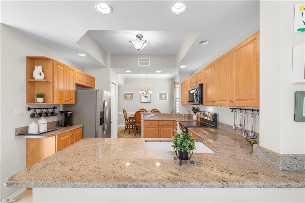 Chandelier, Dining room, Interior, Kitchen, Recessed Lighting
