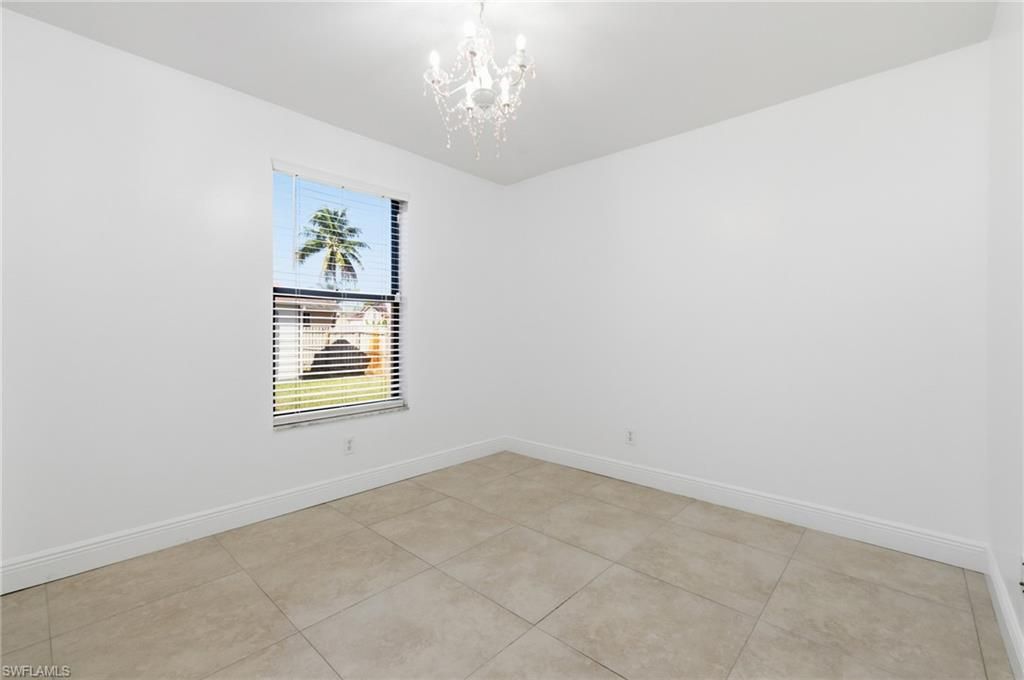 Chandelier, Empty room, Interior