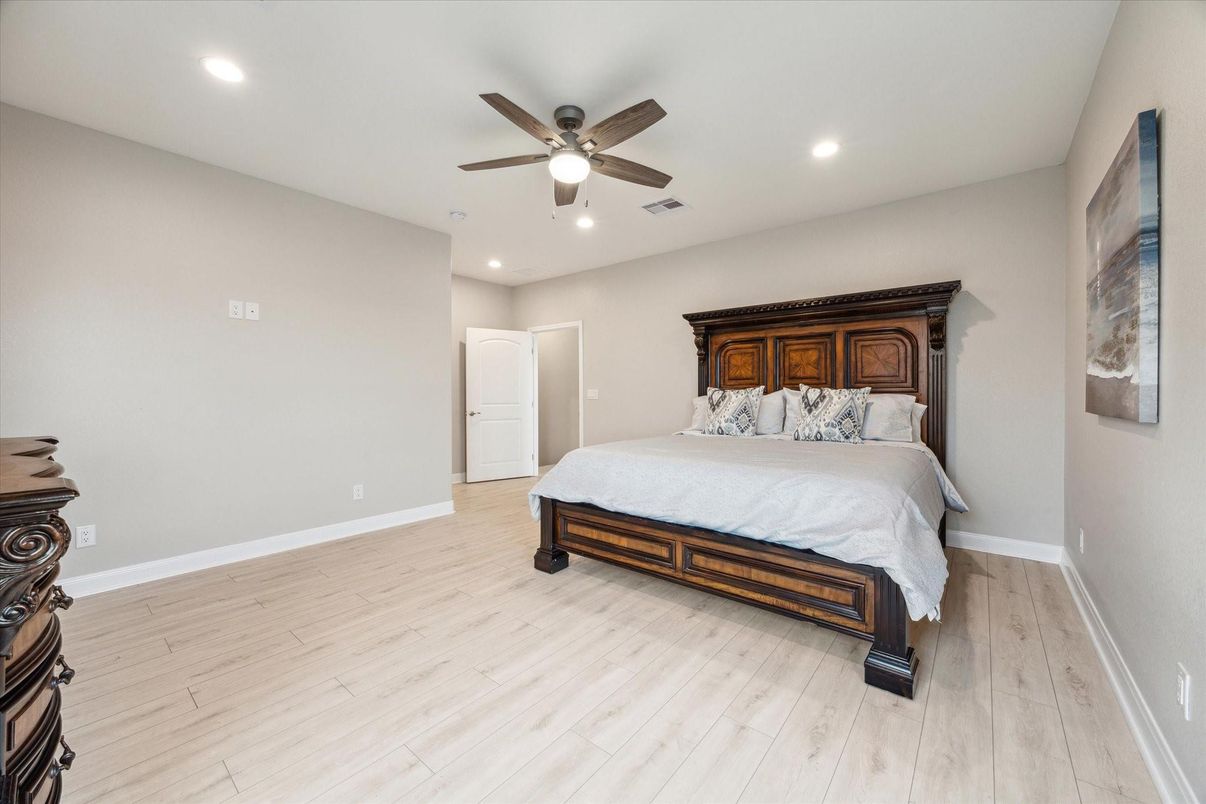 Bedroom, Interior, Recessed Lighting, Wood Texture Flooring