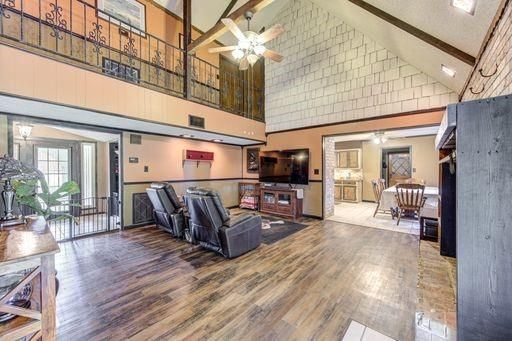Dining room, Interior, Living room, Wood Texture Flooring