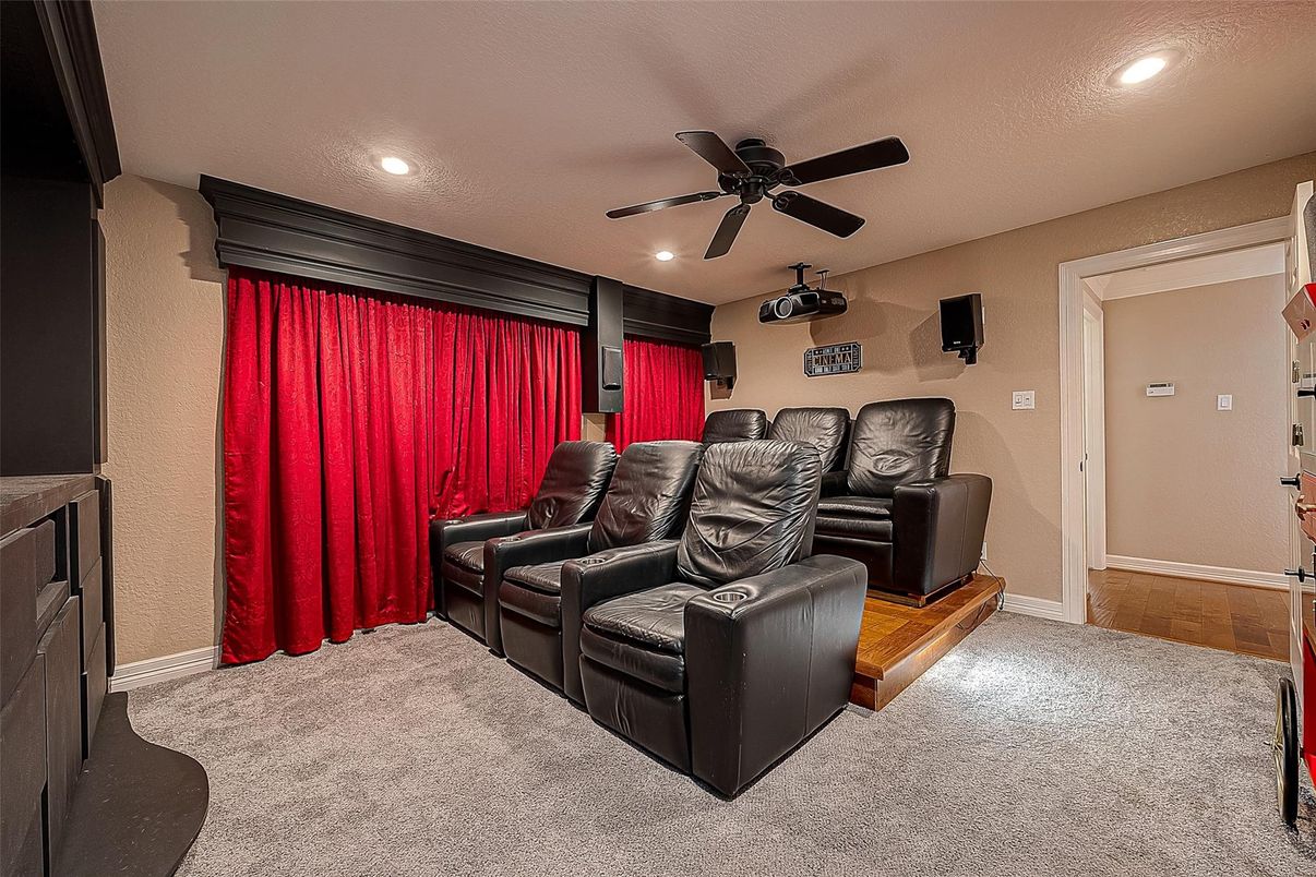 Home Theatre Room, Interior, Recessed Lighting, Theatre Room, Wood Texture Flooring