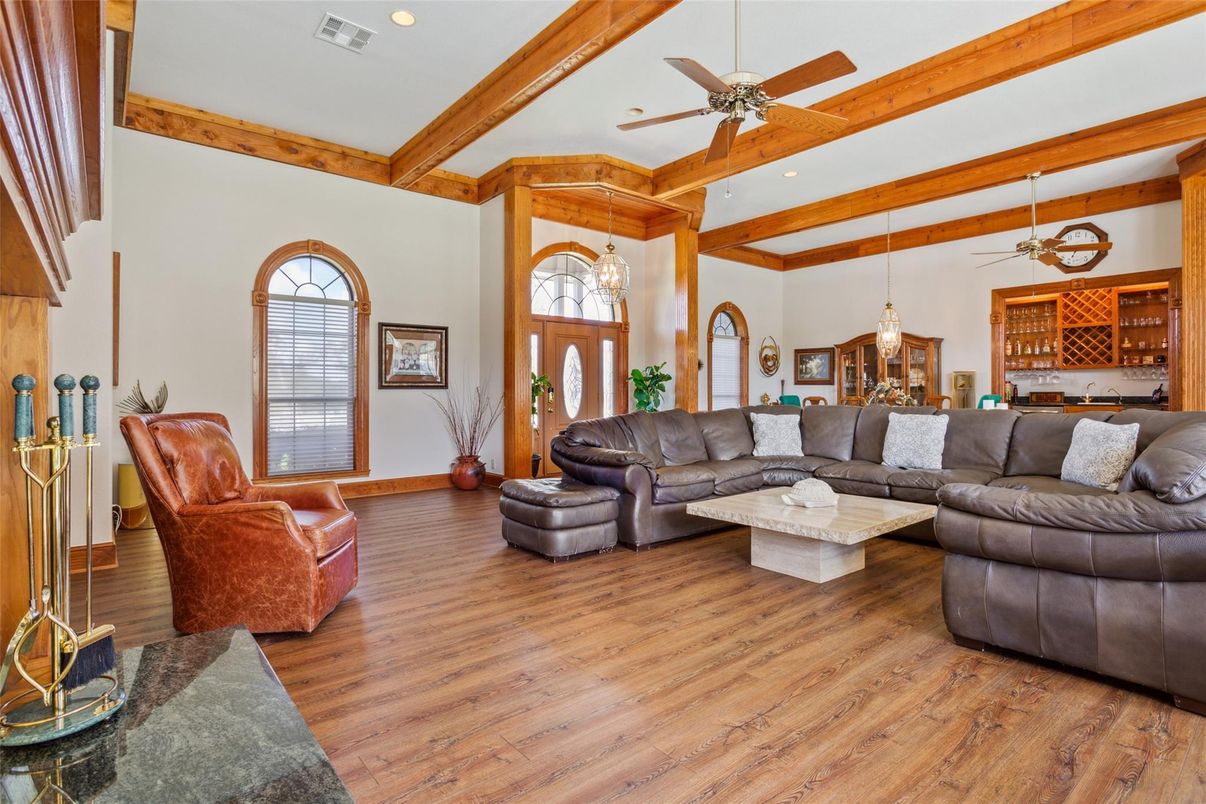 Interior, Living room, Pendant Lights, Recessed Lighting, Wooden Beams, Wood Texture Flooring