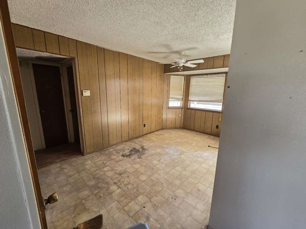 Empty room, Interior, Wooden Walls