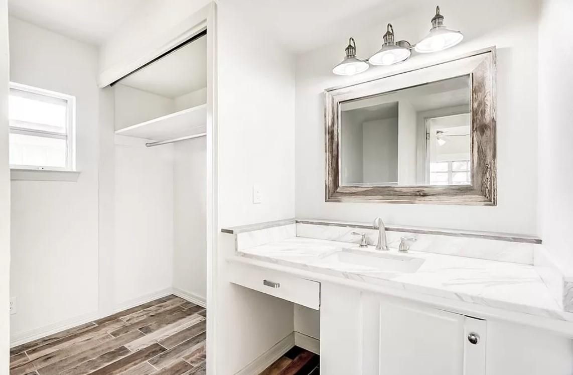 Bathroom, Interior, Wood Texture Flooring