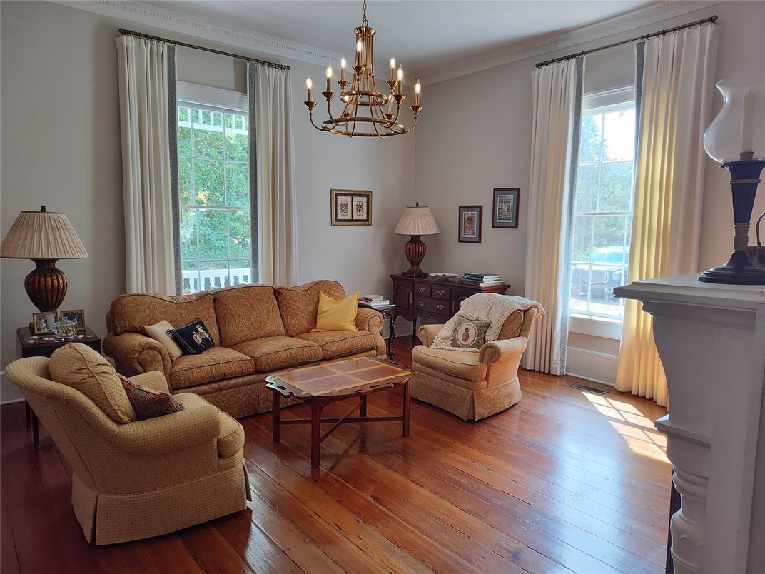 Chandelier, Interior, Living room, Wood Texture Flooring
