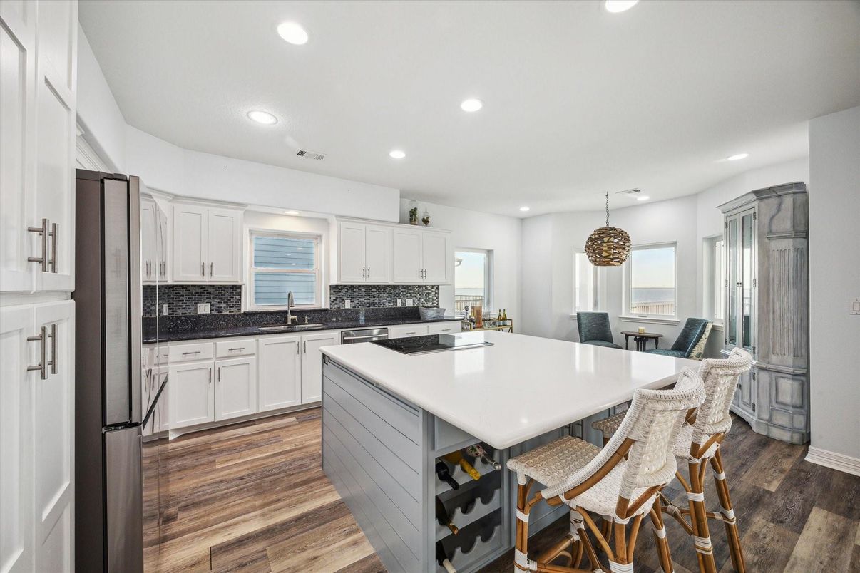 Interior, Kitchen, Pendant Lights, Recessed Lighting, Wood Texture Flooring
