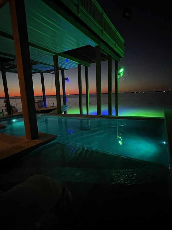 Exterior, Pool, Water