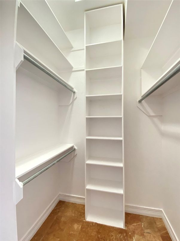 Interior, Walk-in Closets