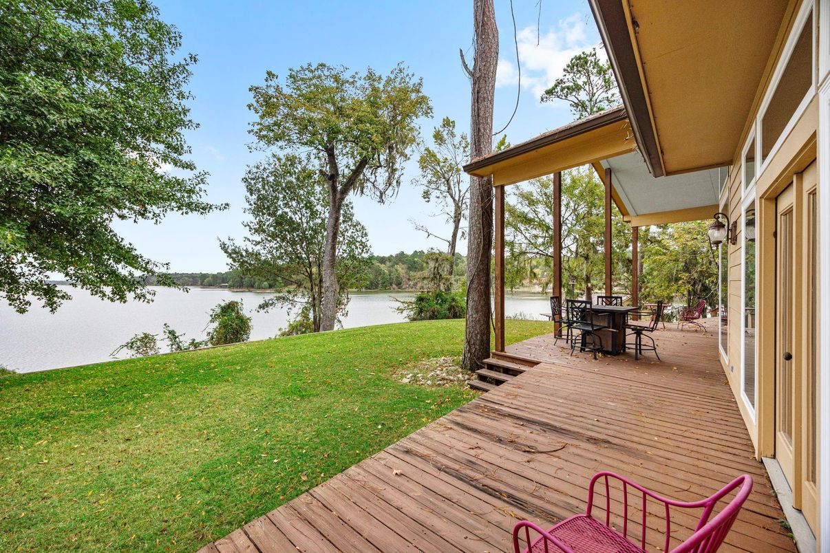 Backyard, Exterior, Water
