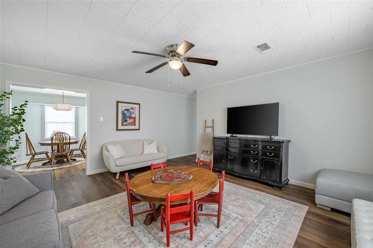 Dining room, Interior, Living room, Pendant Lights, Wood Texture Flooring
