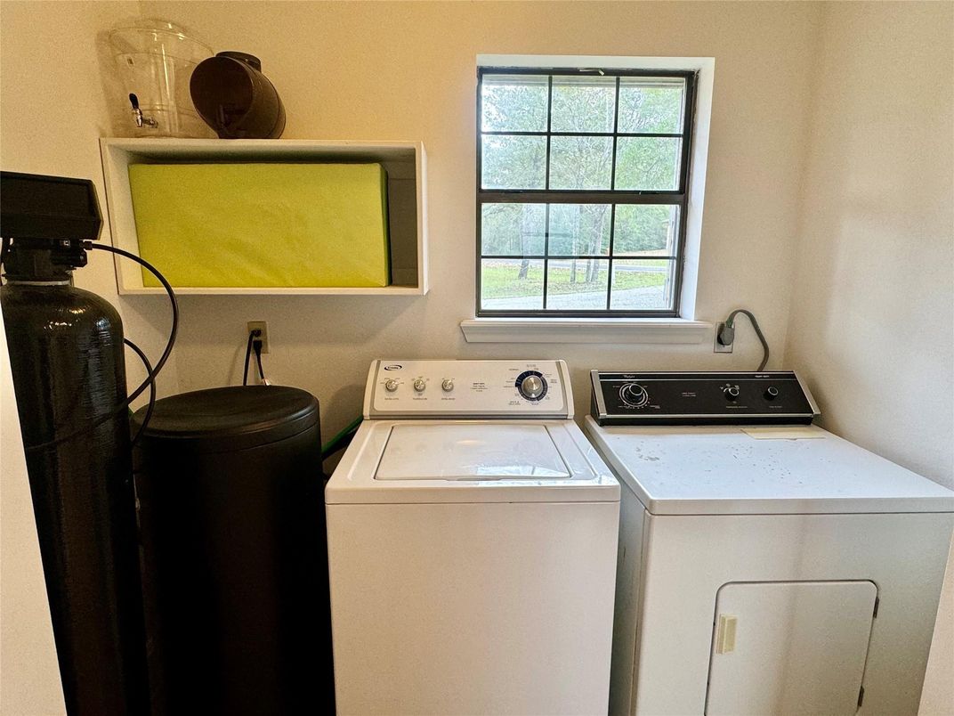 Interior, Washer