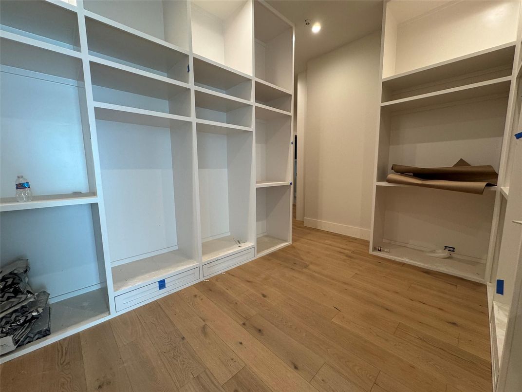 Interior, Recessed Lighting, Walk-in Closets, Wood Texture Flooring