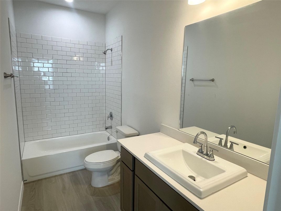 Bathroom, Interior, Recessed Lighting, Wood Texture Flooring
