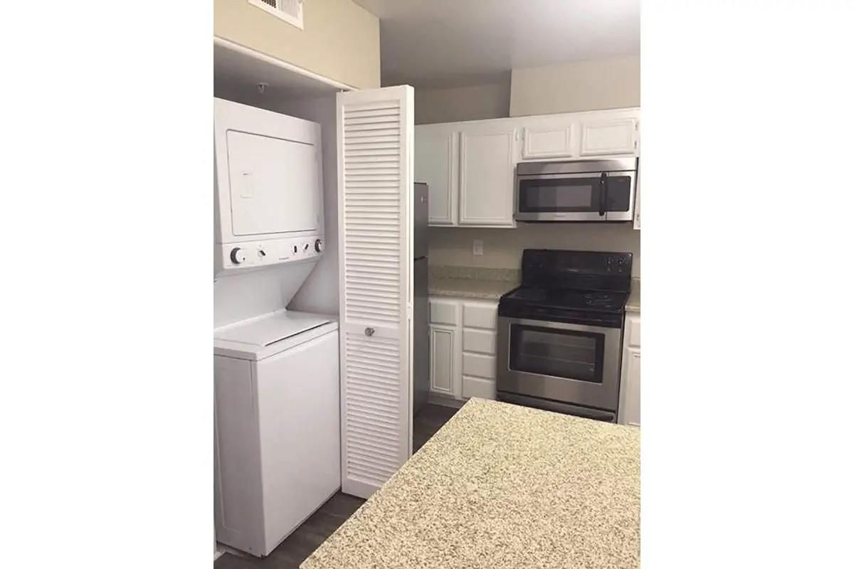 Interior, Kitchen, Utility Closets, Washer