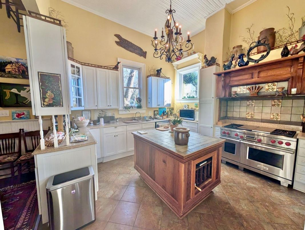 Chandelier, Interior, Kitchen, Stainless Steel Appliances, Tile Countertops