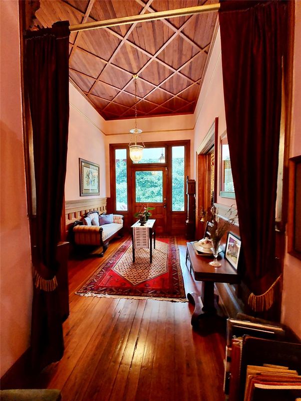 Interior, Living room, Pendant Lights, Wooden Ceilings, Wood Texture Flooring