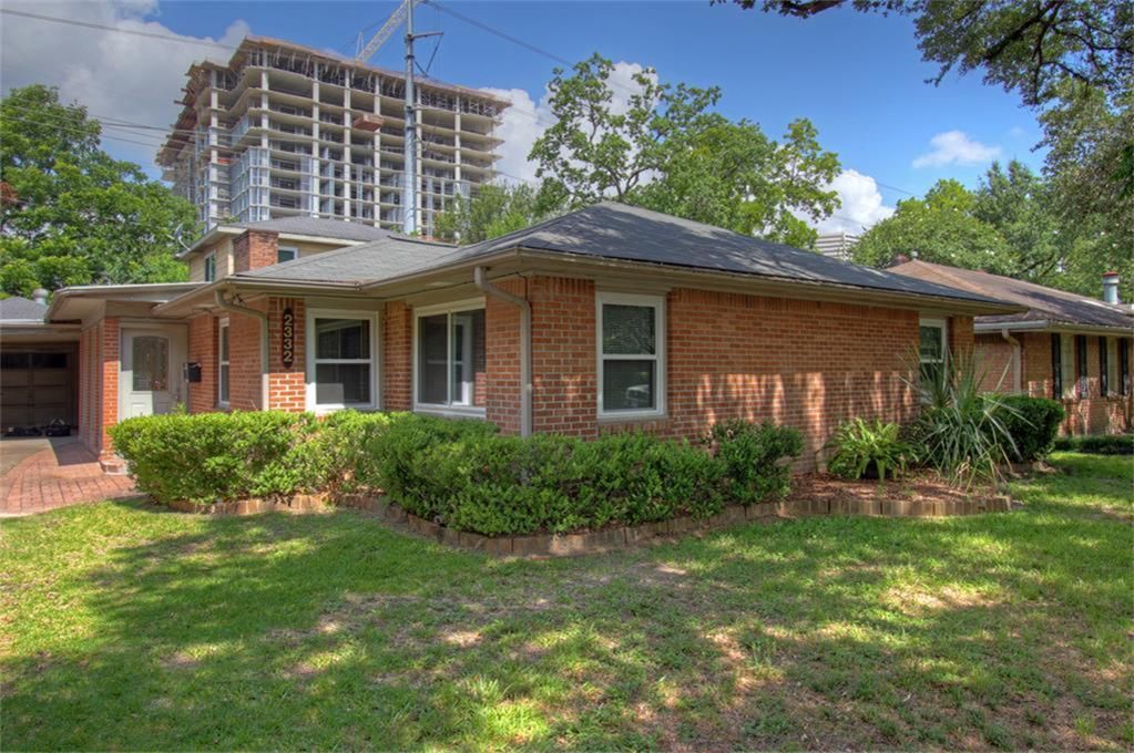 Exterior, Facade, Brick Facade, Condo Building