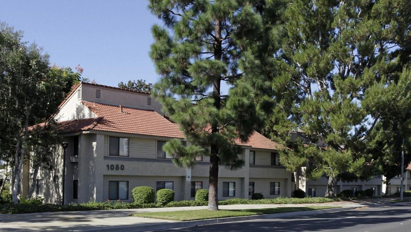 Exterior, Facade, Mediterranean