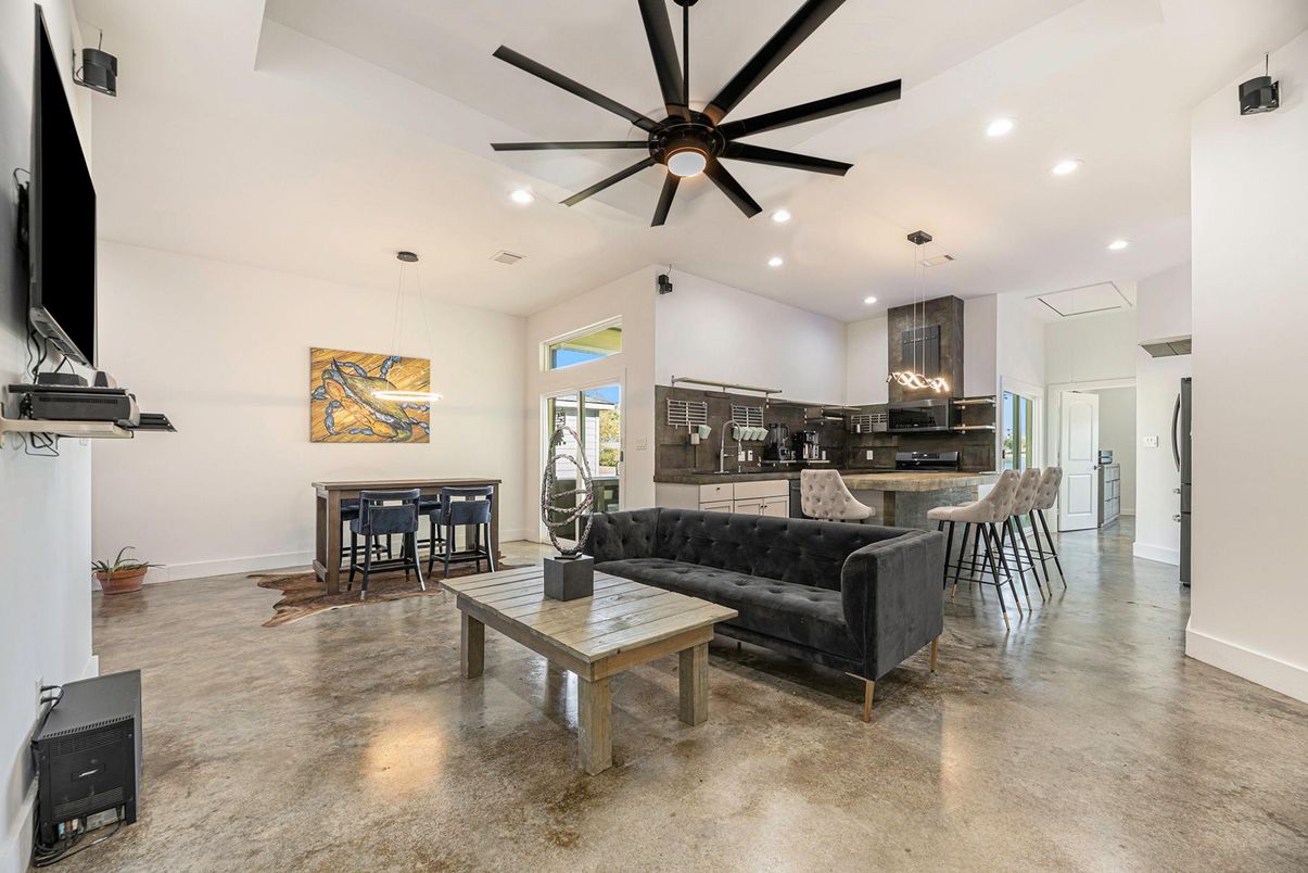 Dining room, Interior, Kitchen, Living room, Pendant Lights, Recessed Lighting