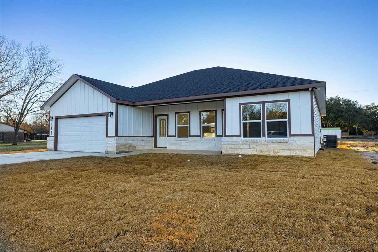 Attached, Backyard, Exterior, Facade, Farmhouse