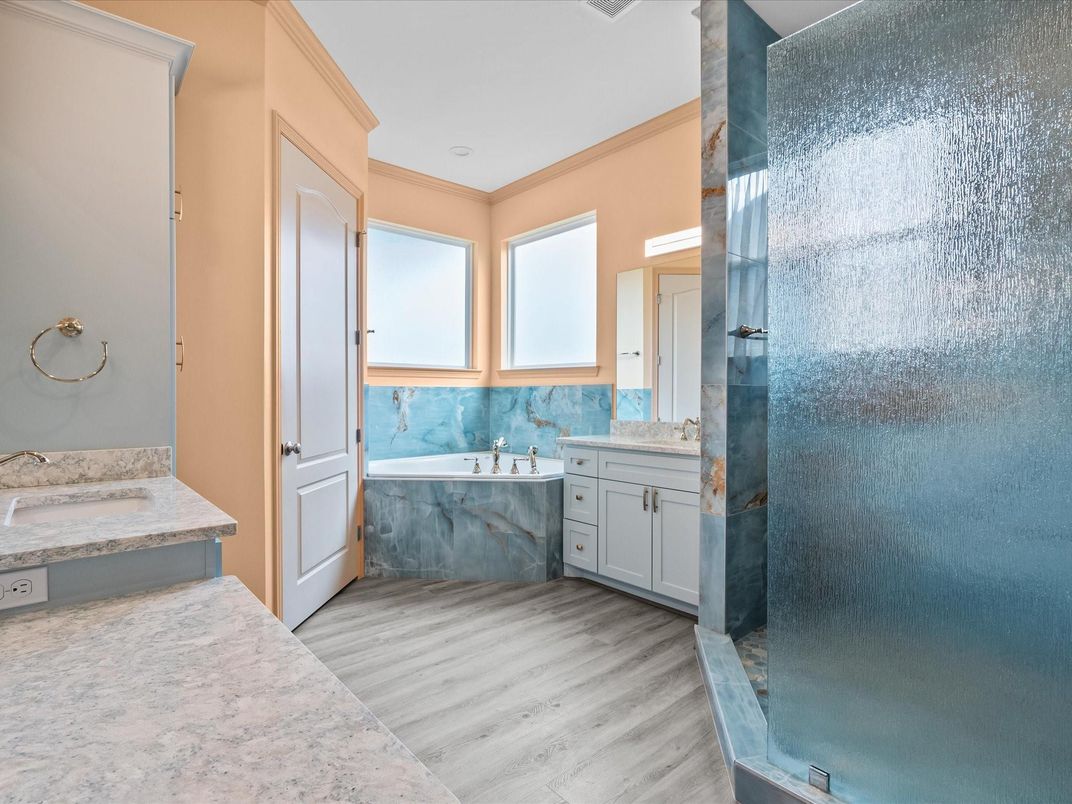Bathroom, Interior, Recessed Lighting, Wood Texture Flooring