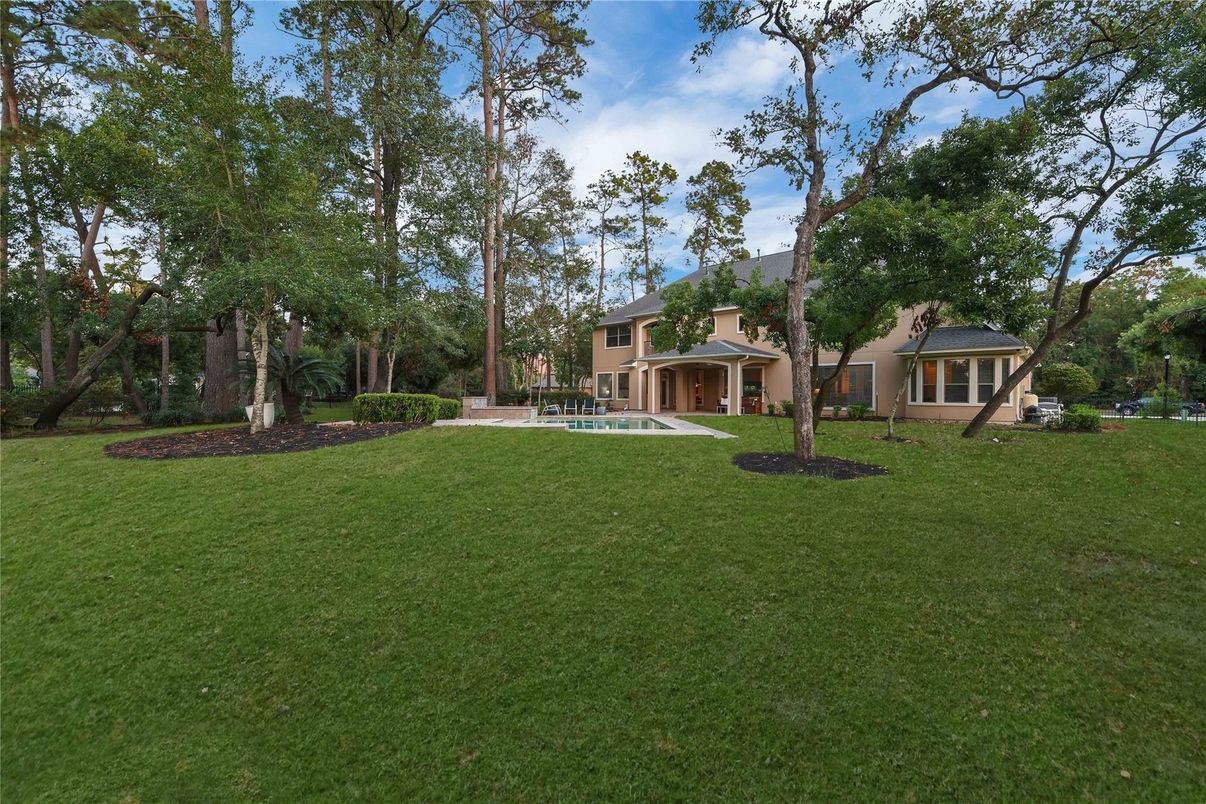 Backyard, Exterior, Pool