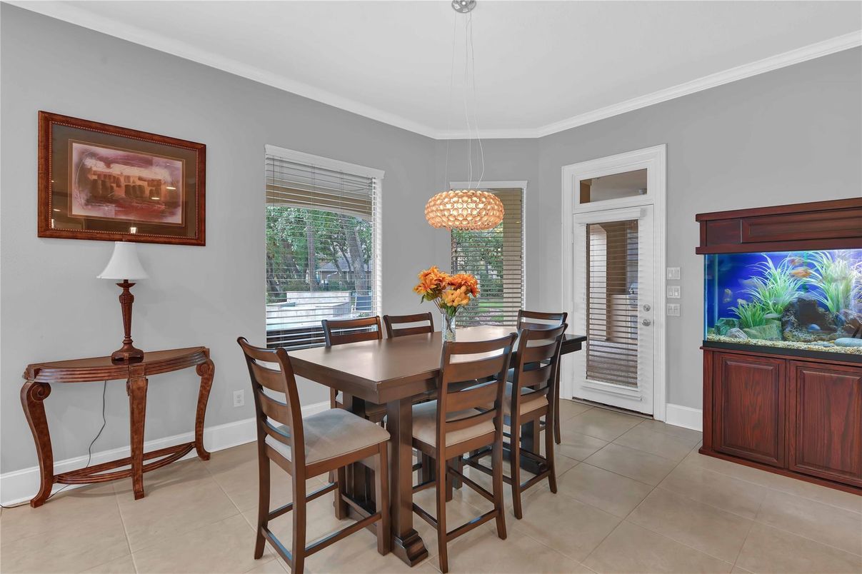 Dining room, Interior, Pendant Lights
