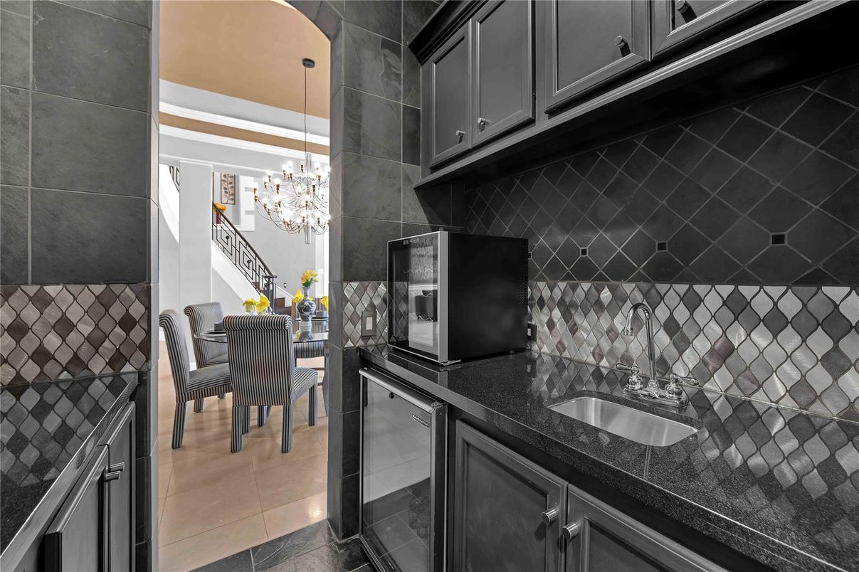 Chandelier, Interior, Kitchen, Pendant Lights