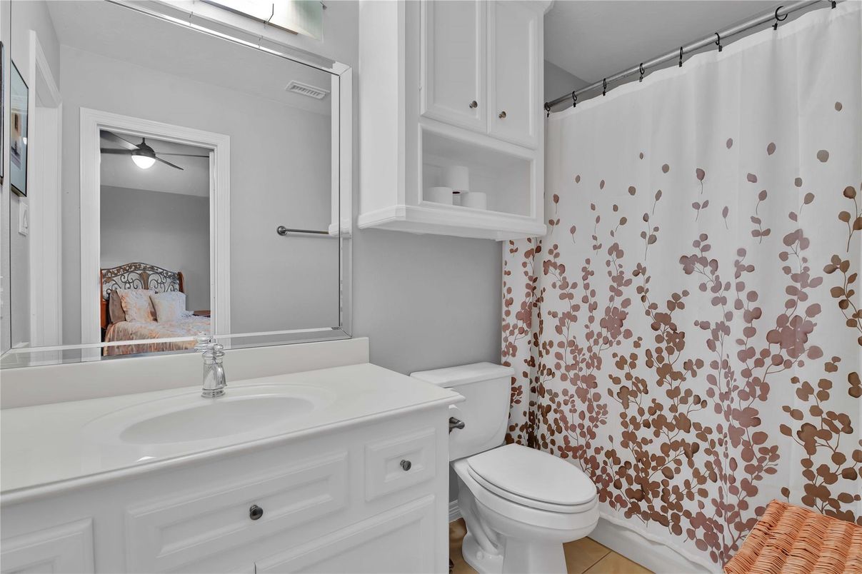 Bathroom, Bedroom, Interior