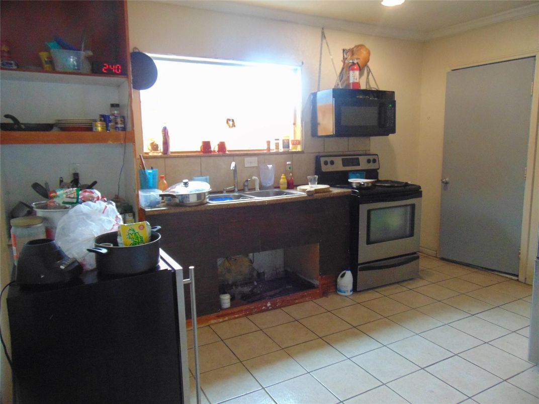 Interior, Kitchen