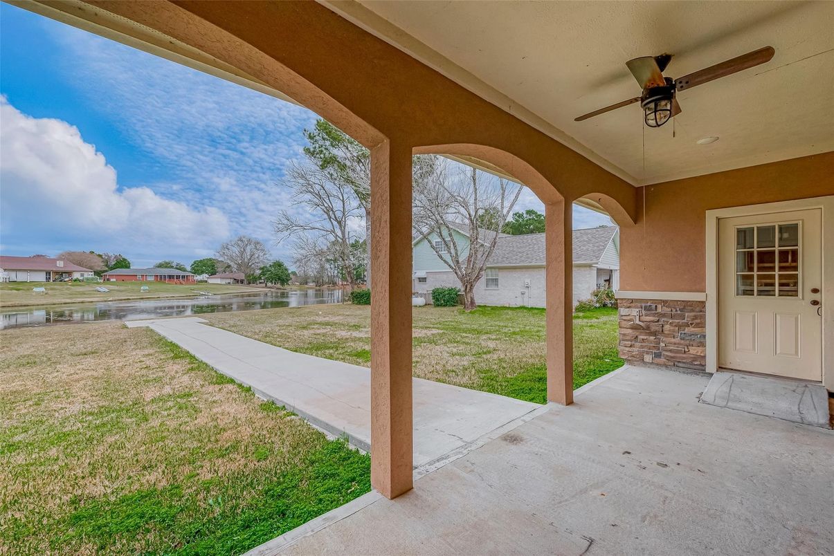 Backyard, Exterior, Water