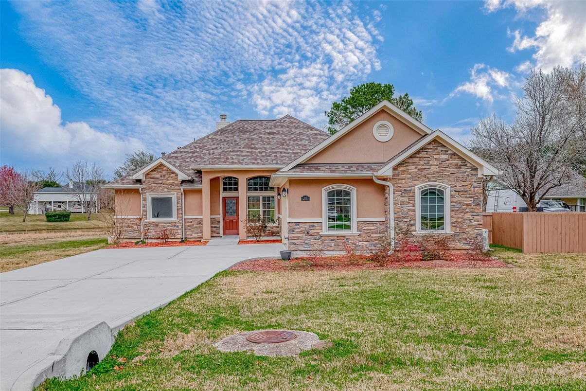 Backyard, Exterior, Facade, Brick Traditional