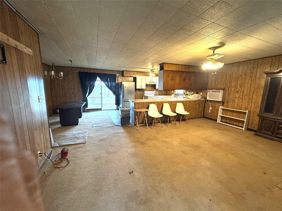 Empty room, Interior, Kitchen, Wooden Walls