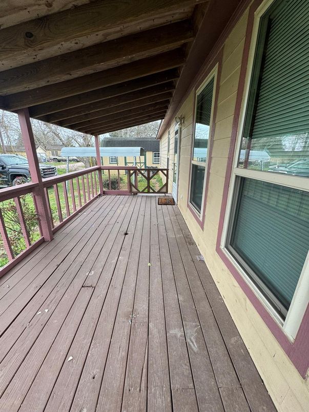 Exterior, Wood Texture Flooring