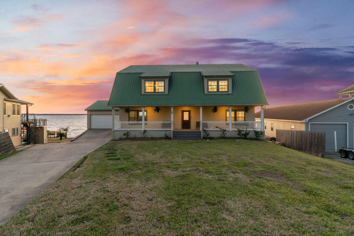 Attached, Backyard, Exterior, Facade, Water, Cape Cod