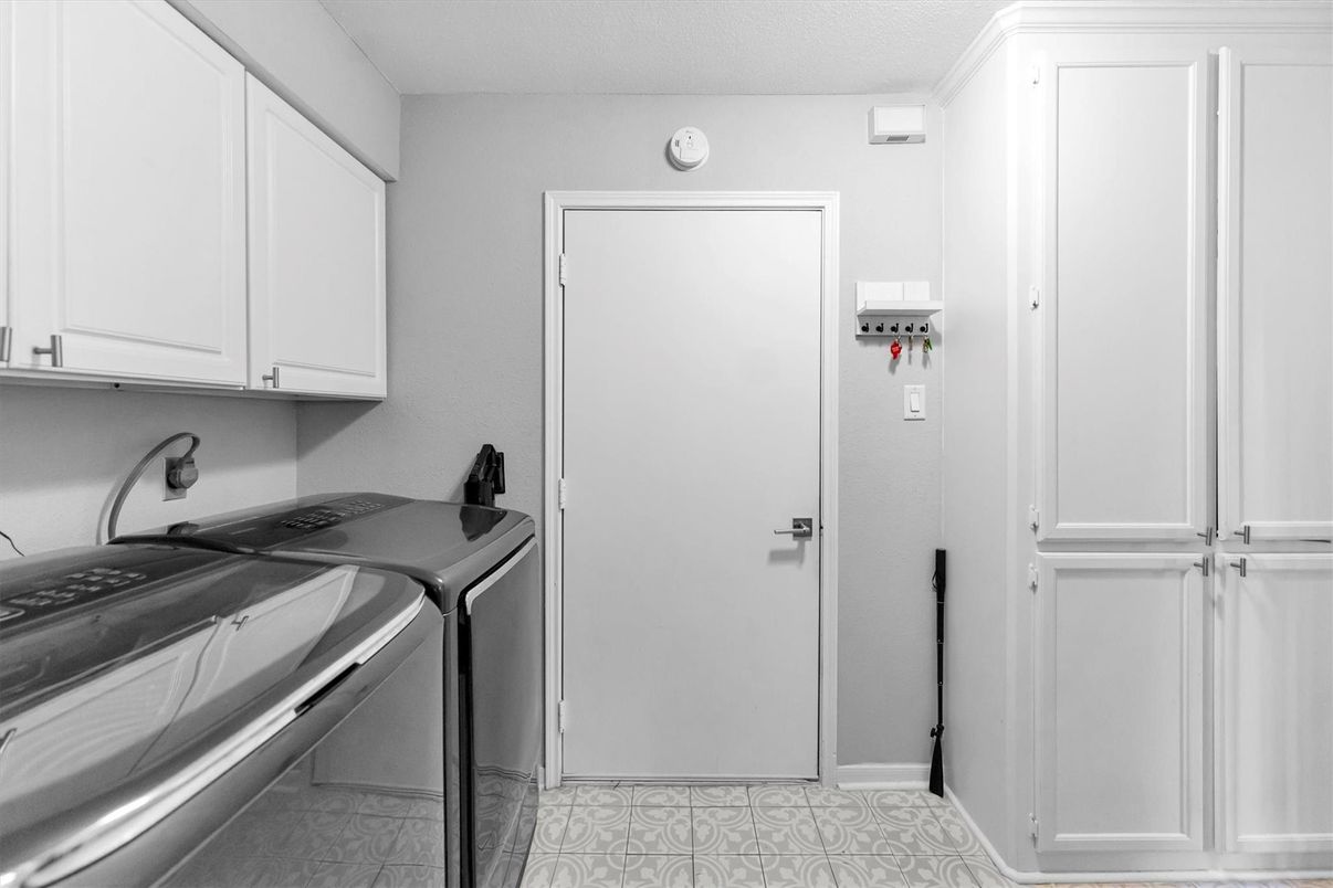 Interior, Washer