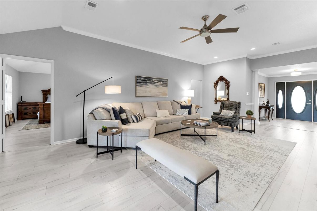 Interior, Living room, Recessed Lighting, Wood Texture Flooring