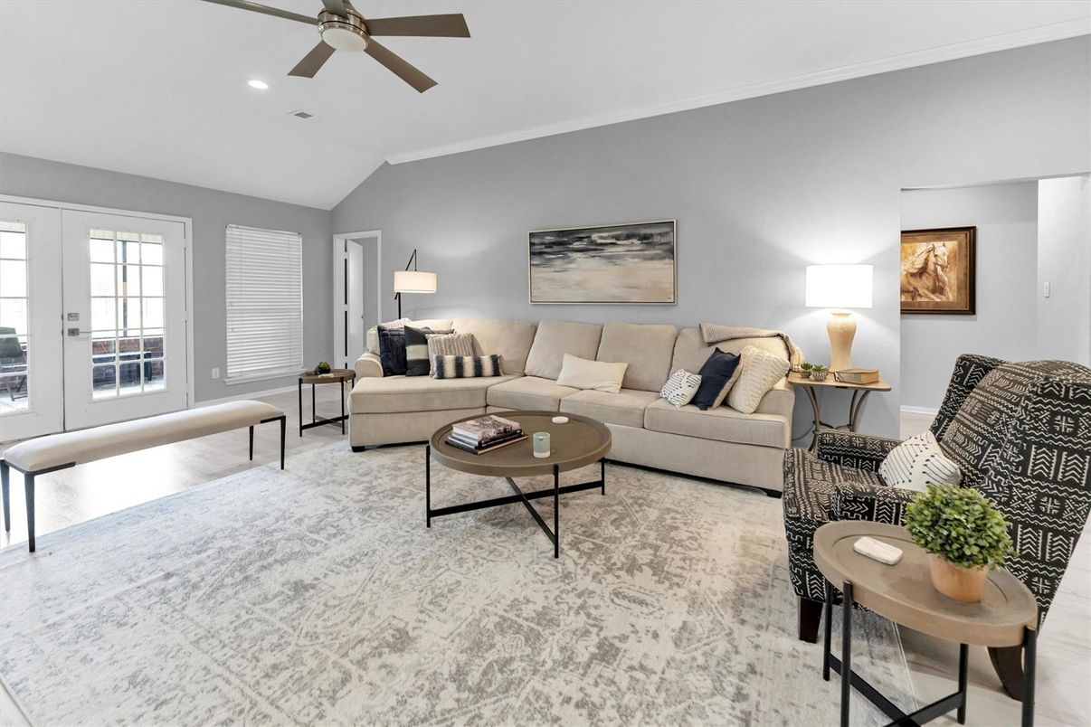 Interior, Living room, Recessed Lighting, Wood Texture Flooring